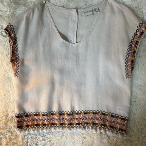 💥PRICE DROP💥Rachel Zoe capped sleeved shirt